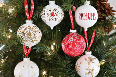 DIY Christmas Ornaments: Simple and Stylish